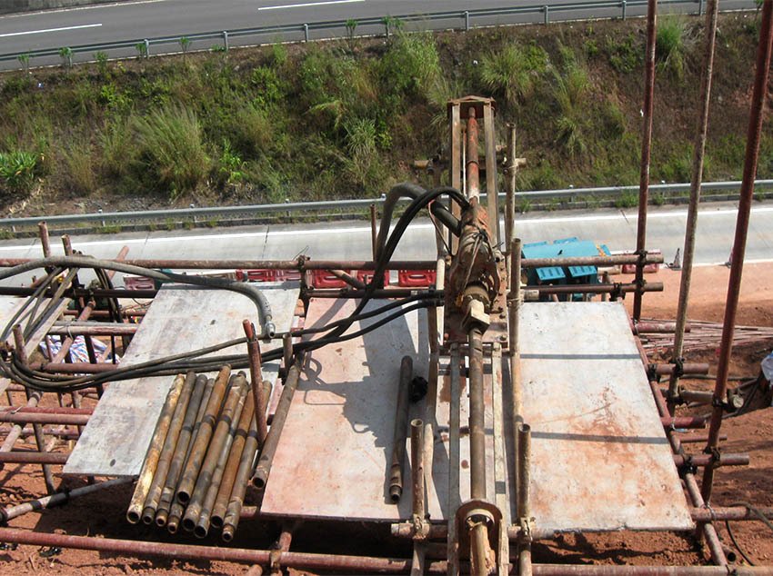 江岸地基好坏直接影响建筑稳定性，如何选择专业的地基注浆加固公司？ 